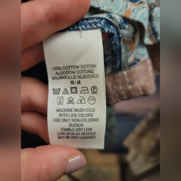 Free People Bohemian Flowey Flower Pattern Top size Small - Picture 4 of 7